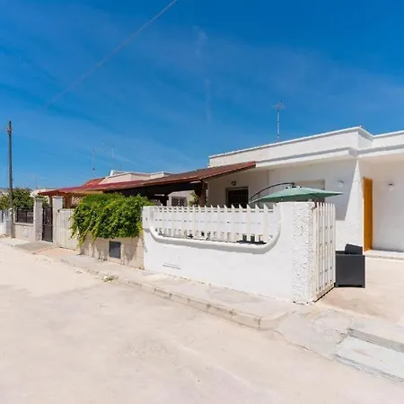 Sul Mare Villa Lido Hoochipa Βίλα Torre Lapillo